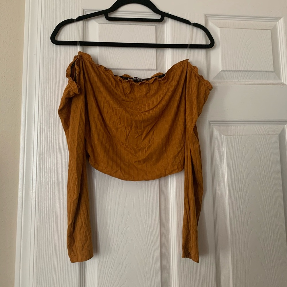 Brand new top